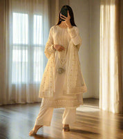 Ivory Embroidered Kurta Set with Dupatta 🤍