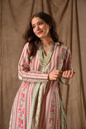 Garden Whisper Pastel Floral Kurta Set 🌿🌷