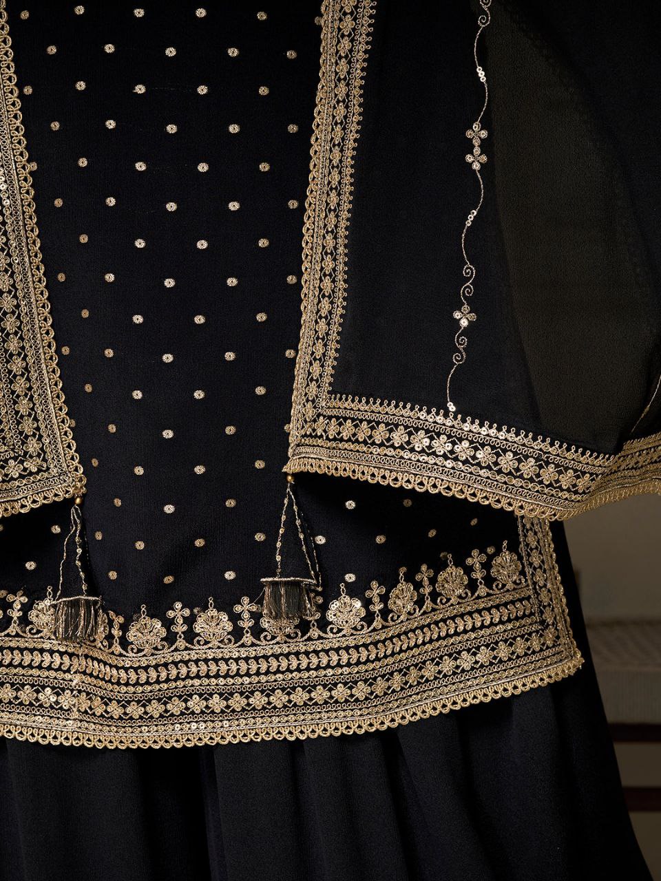 🖤 Midnight Elegance Black Embroidered Sharara Set