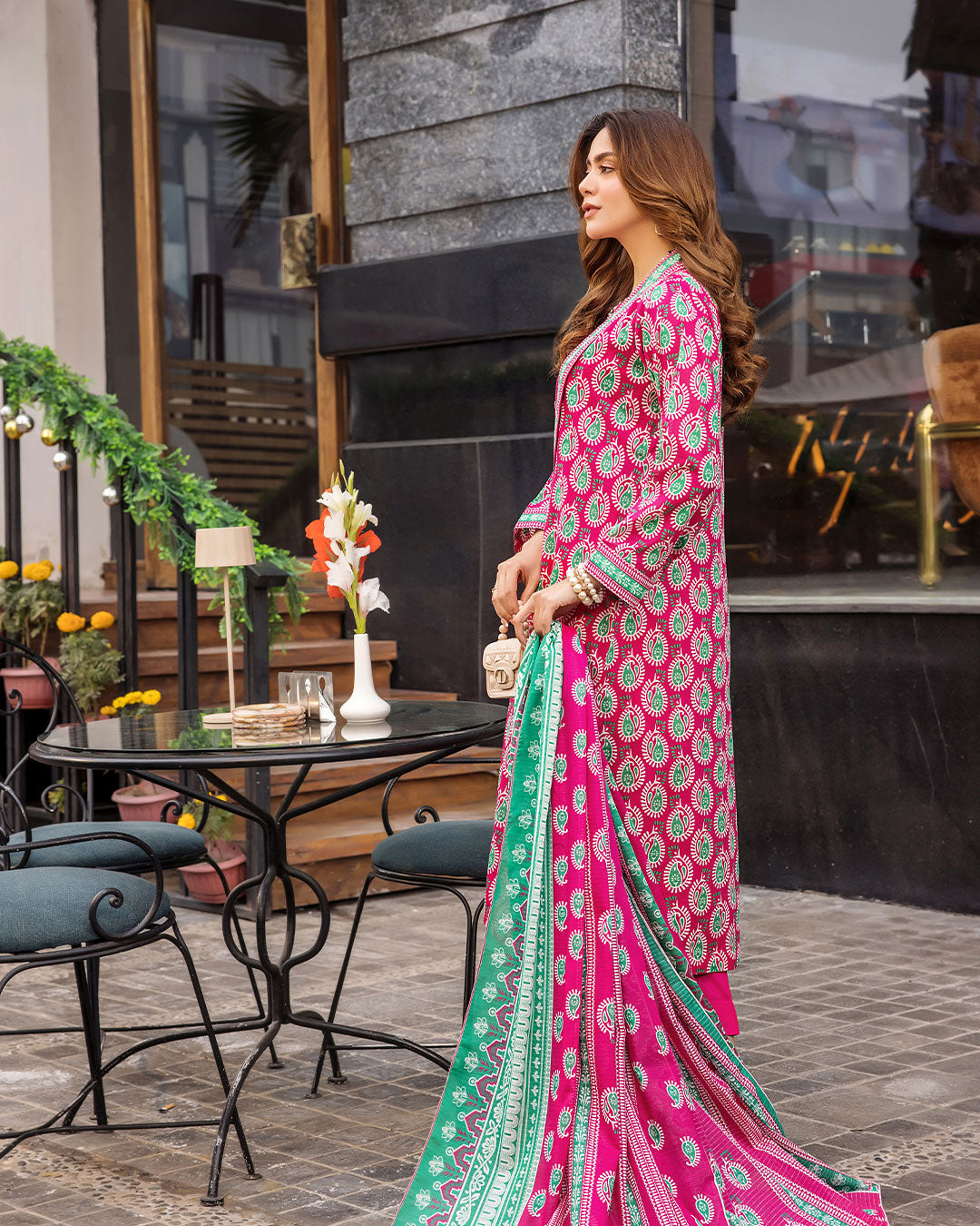Vibrant Pink & Green Printed Ethnic 3-Piece Suit (K262)