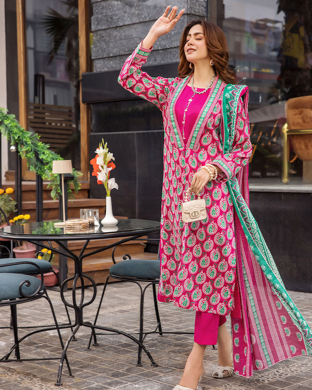 Vibrant Pink & Green Printed Ethnic 3-Piece Suit (K262)